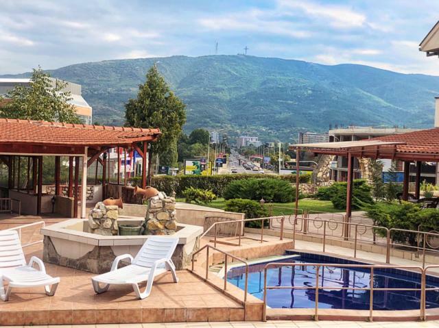 Hotel Vergina Скопье Экстерьер фото